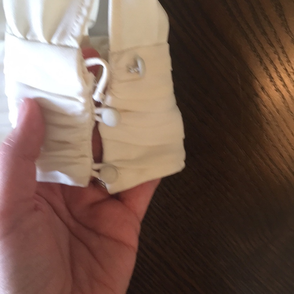 The Cutest Ruffle Halter Top - Picture 3 of 4